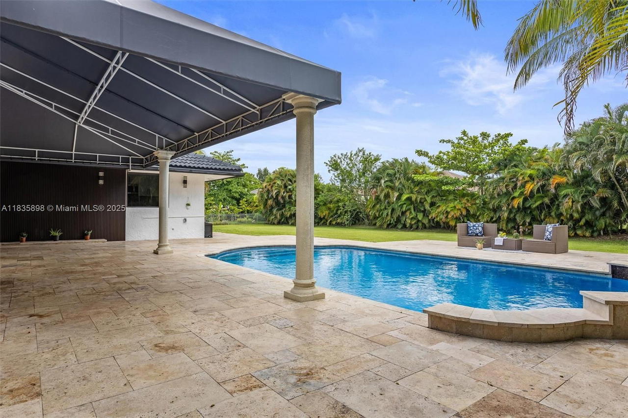 Real estate property located at 11965 15th Ct, Broward, Fla Fruit Lands Co Sub No, Davie, FL
