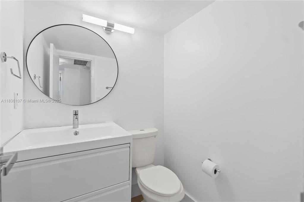 Real estate property located at 2333 Brickell Ave #1908, Miami-dade, Brickell Bay Club Condo, Miami, FL