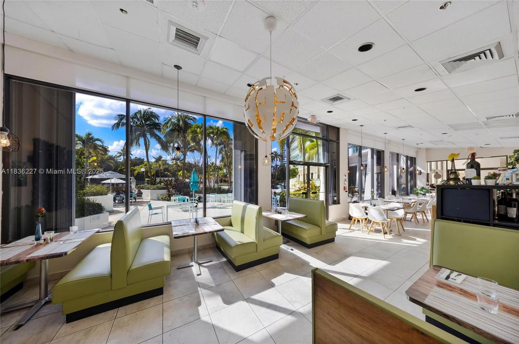 Real estate property located at 100 Bayview Dr #1905, Miami-dade, Arlen House East Condo, Sunny Isles Beach, FL