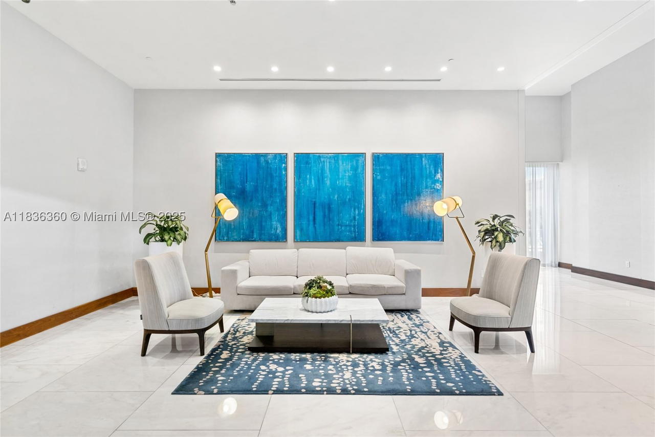 Real estate property located at 551 Fort Lauderdale Beach Blvd R1909, Broward, 551 Flb Condominium Resid, Fort Lauderdale, FL