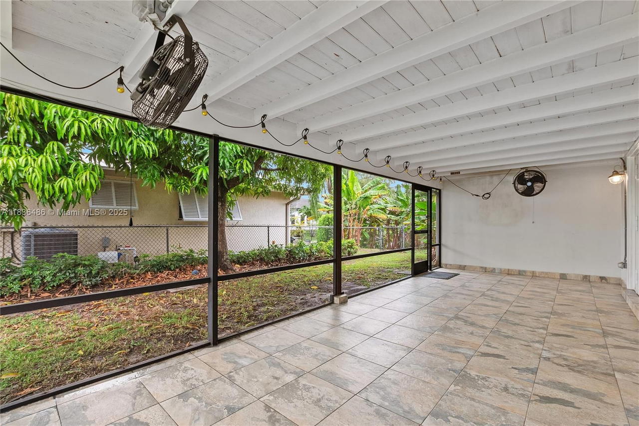 Real estate property located at 180 125th Ave, Broward, Melaleuca Isles, Plantation, FL