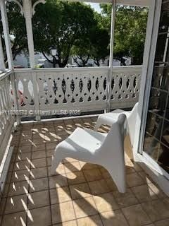 Real estate property located at 10441 Mahogany Key Cir #202, Miami-dade, Mahogany Key Condo 03, Miami, FL