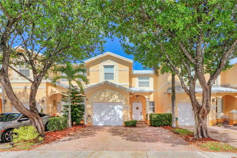 Real estate property located at 12548 126th Ave, Miami-dade, Kendall Breeze South, Miami, FL