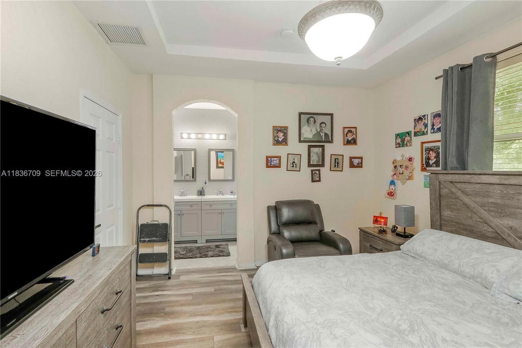 Real estate property located at 12548 126th Ave, Miami-dade, Kendall Breeze South, Miami, FL