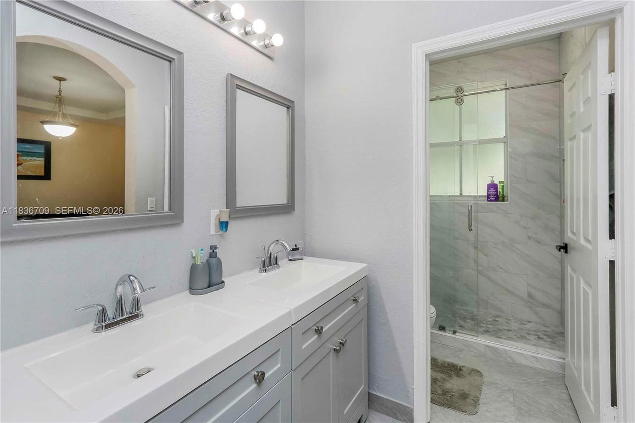 Real estate property located at 12548 126th Ave, Miami-dade, Kendall Breeze South, Miami, FL
