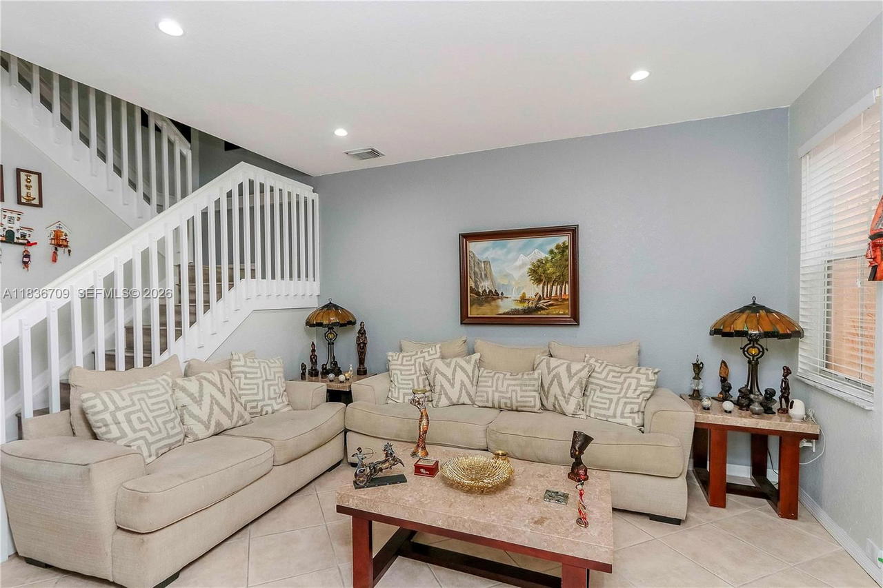Real estate property located at 12548 126th Ave, Miami-dade, Kendall Breeze South, Miami, FL