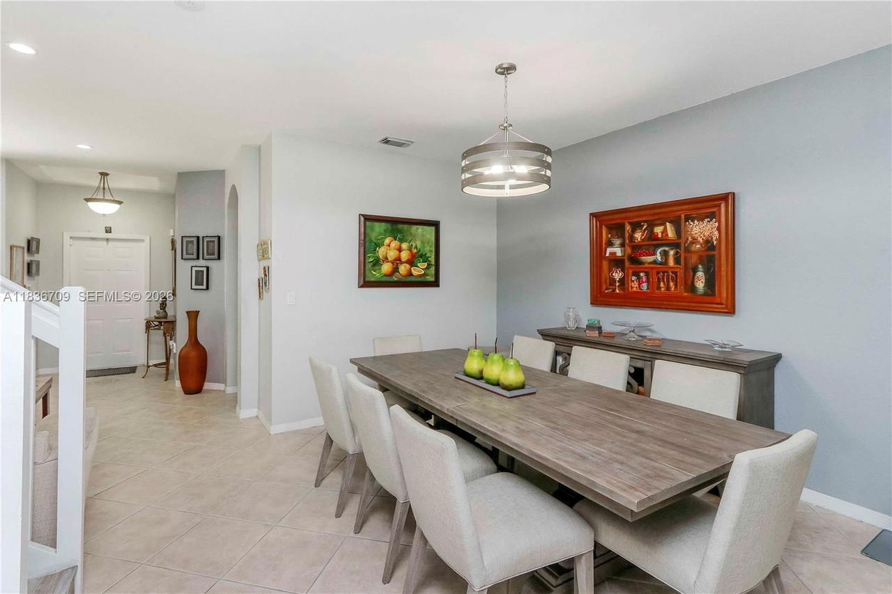 Real estate property located at 12548 126th Ave, Miami-dade, Kendall Breeze South, Miami, FL
