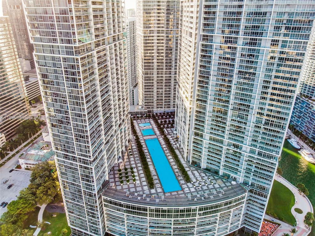 Real estate property located at 495 Brickell Ave #1022, Miami-dade, Icon Brickell No Two, Miami, FL