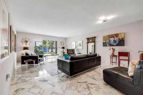 Real estate property located at 877 195th St #119, Miami-dade, Azure Lake Condo, Miami, FL