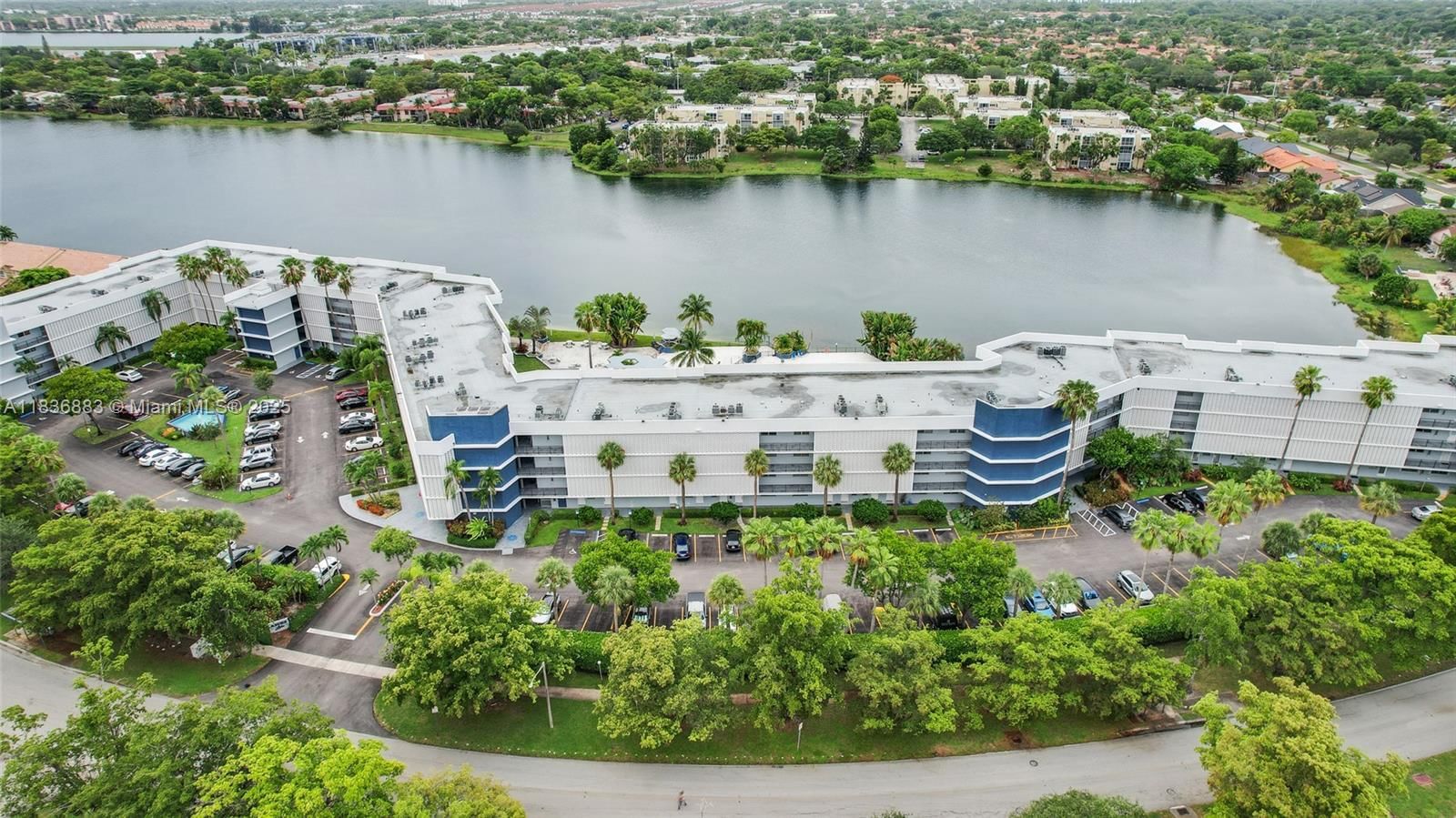 Real estate property located at 877 195th St #119, Miami-dade, Azure Lake Condo, Miami, FL