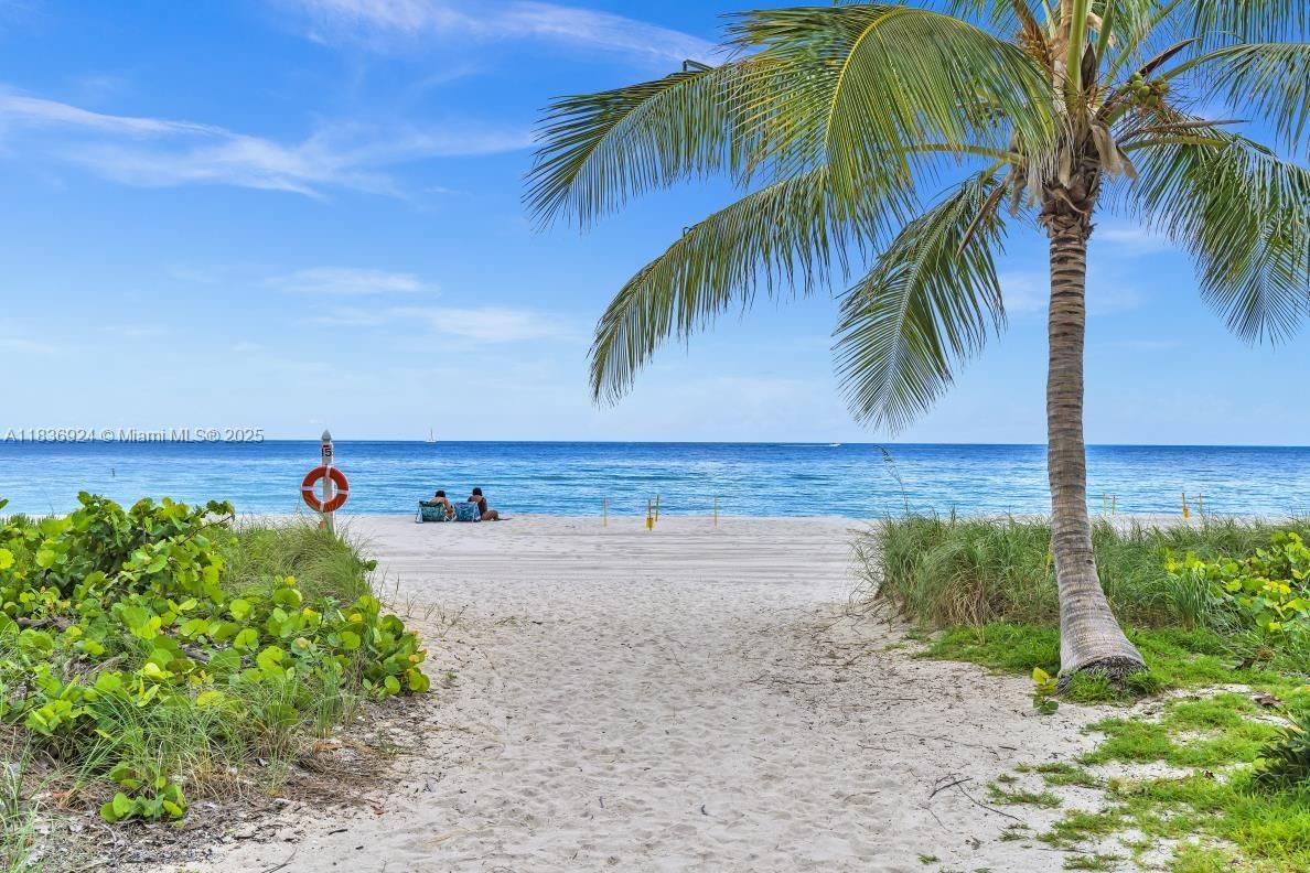 Real estate property located at 8855 Collins Ave #2F, Miami-dade, Champlain Towers East Con, Surfside, FL