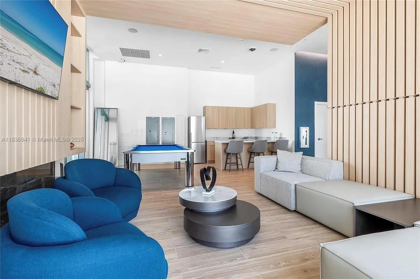 Real estate property located at 90 3rd St #2506, Miami-dade, Ivy Condo, Miami, FL