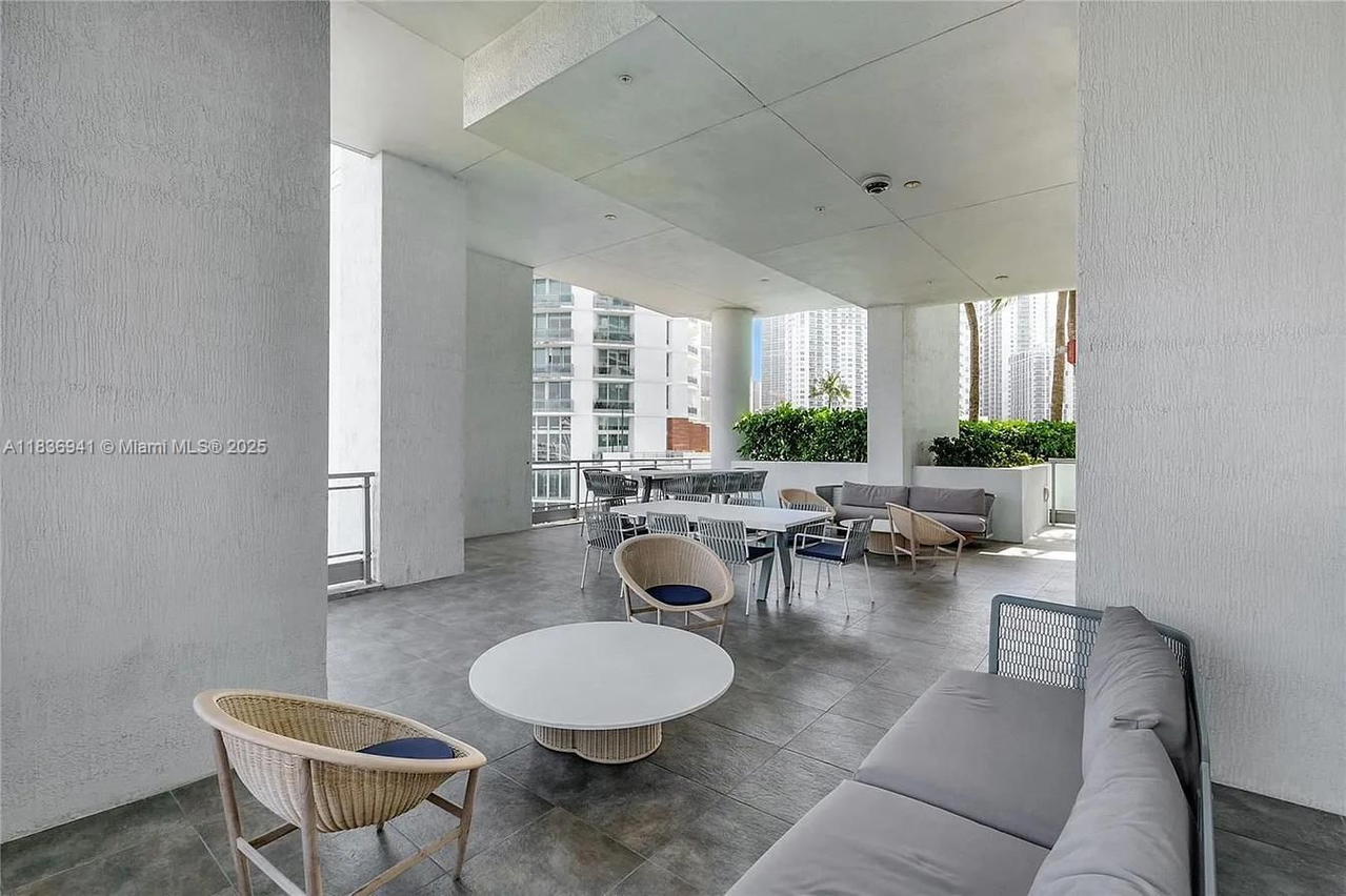 Real estate property located at 90 3rd St #2506, Miami-dade, Ivy Condo, Miami, FL