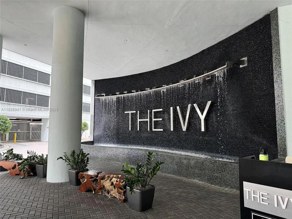 Real estate property located at 90 3rd St #2506, Miami-dade, Ivy Condo, Miami, FL