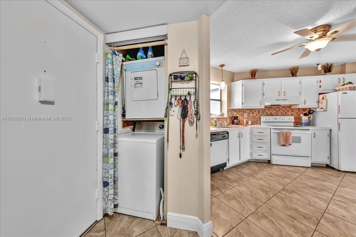 Real estate property located at 6555 Broward Blvd #300, Broward, Plantation Club C Condo, Plantation, FL