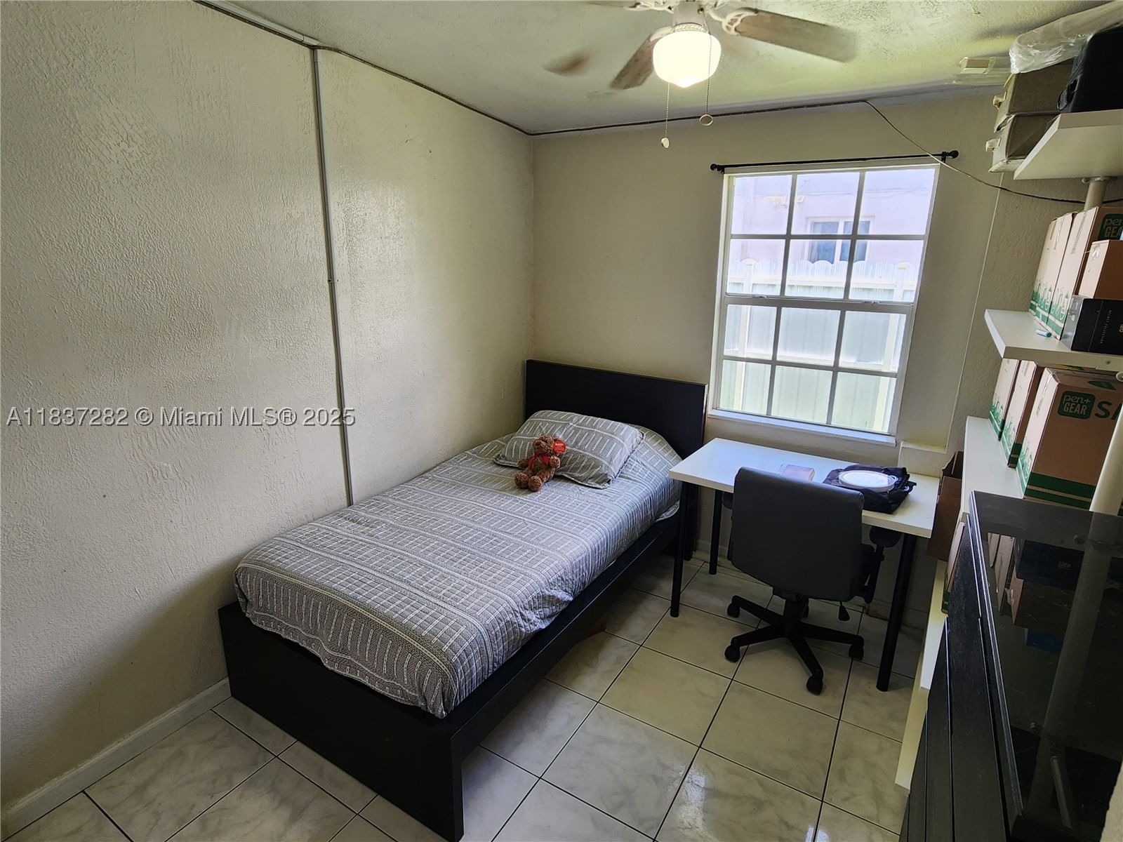 Real estate property located at 3521 8th Ave, Miami-dade, Linden Gardens, Hialeah, FL