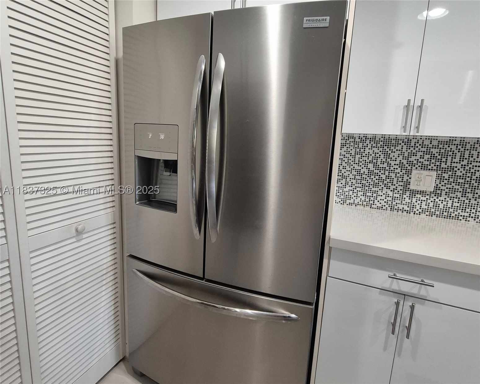 Real estate property located at 16300 Golf Club Rd #412, Broward, Country Club Apts At, Weston, FL