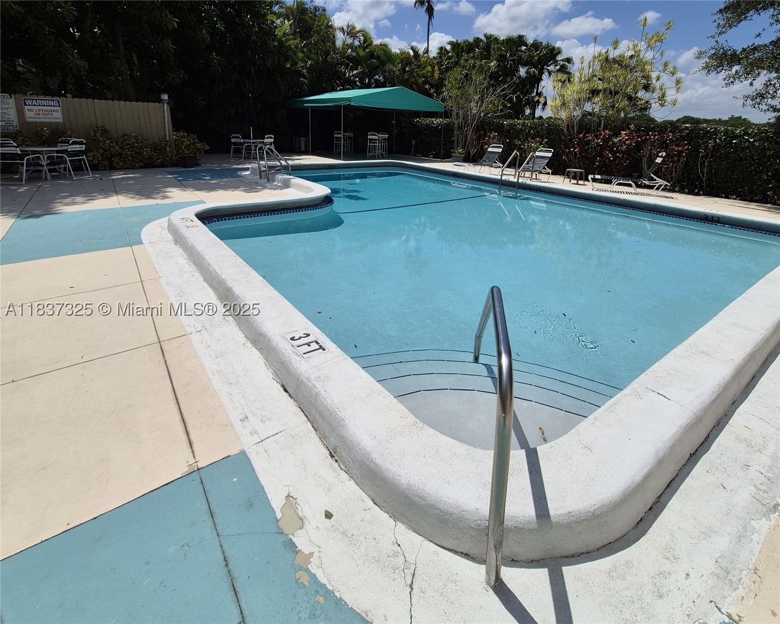 Real estate property located at 16300 Golf Club Rd #412, Broward, Country Club Apts At, Weston, FL