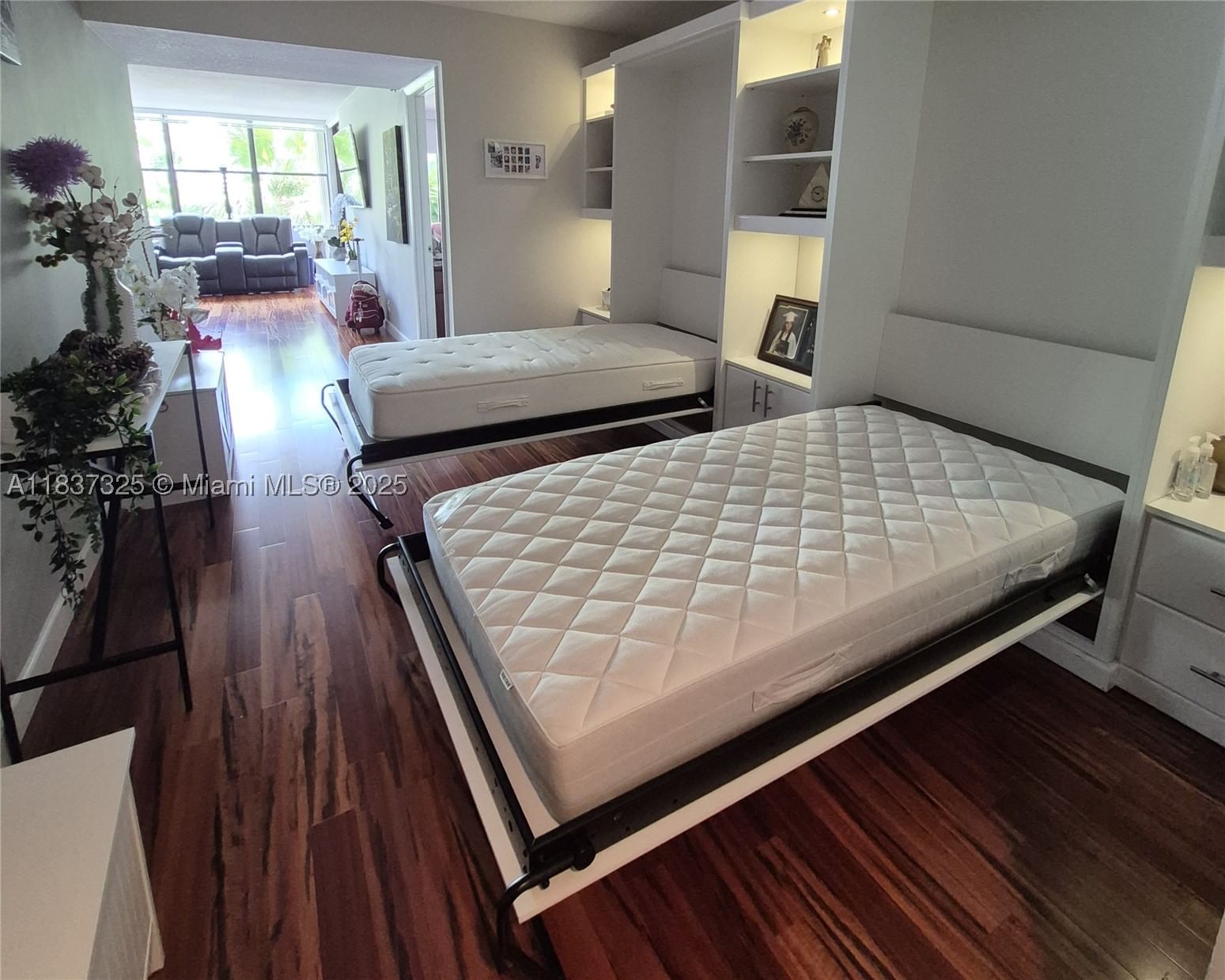 Real estate property located at 16300 Golf Club Rd #412, Broward, Country Club Apts At, Weston, FL