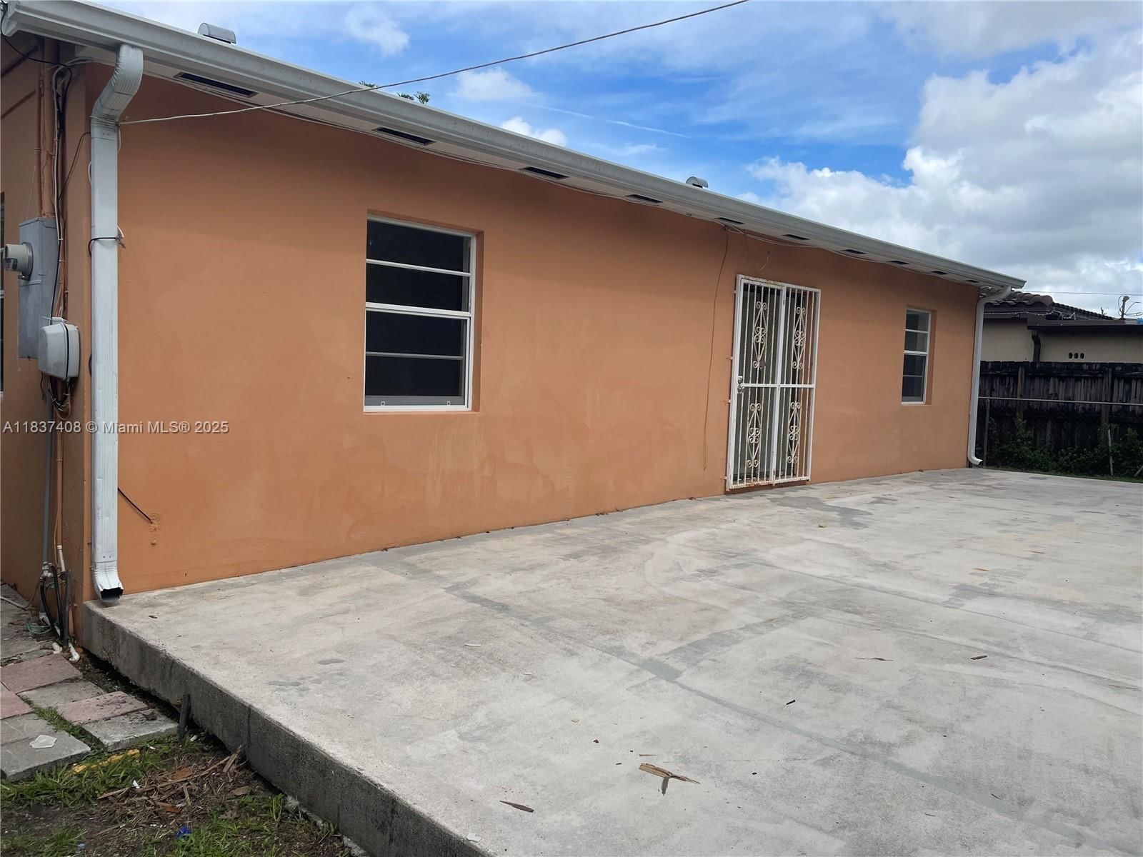 Real estate property located at 320 58th St, Miami-dade, 4th Avenue Extension To H, Hialeah, FL