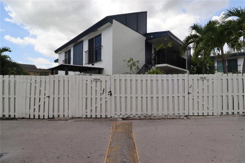 Real estate property located at 15434 85th Ln #154, Miami-dade, Olympian Gdn Condo, Miami, FL