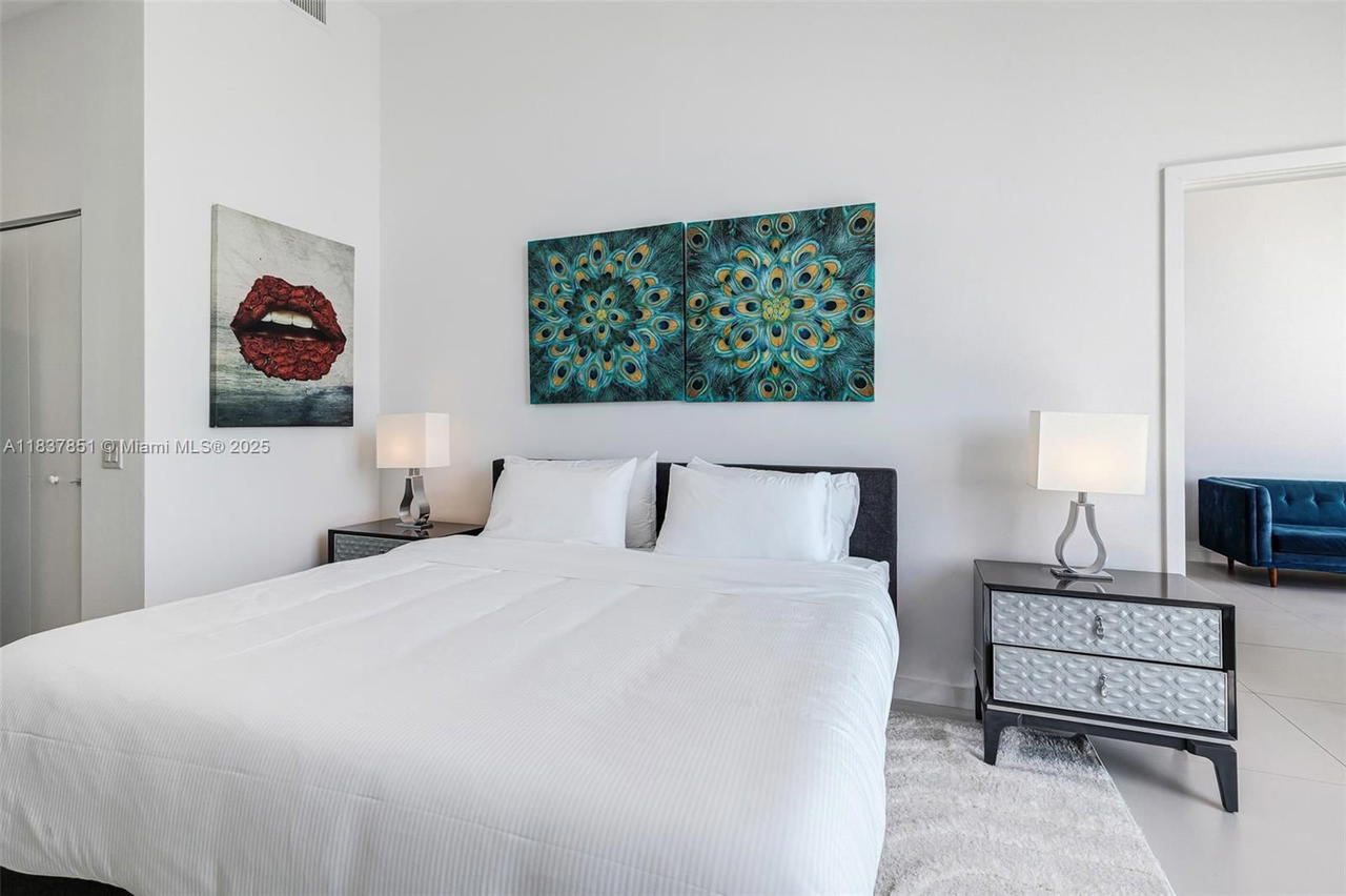 Real estate property located at 501 31st St #4007, Miami-dade, Paraiso Bayviews, Miami, FL