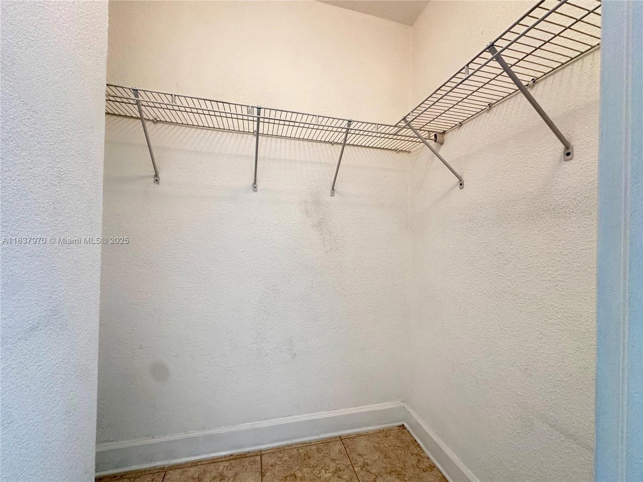 Real estate property located at 7501 Treasure Dr #1P, Miami-dade, Treasures On The Bay Ii C, North Bay Village, FL