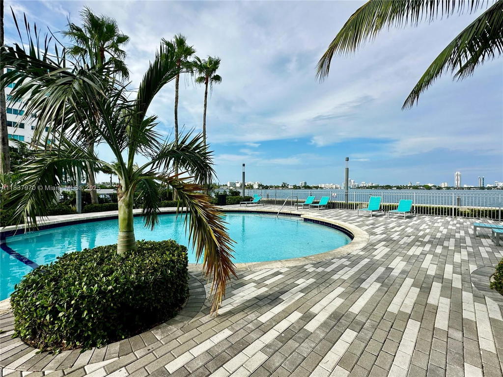 Real estate property located at 7501 Treasure Dr #1P, Miami-dade, Treasures On The Bay Ii C, North Bay Village, FL