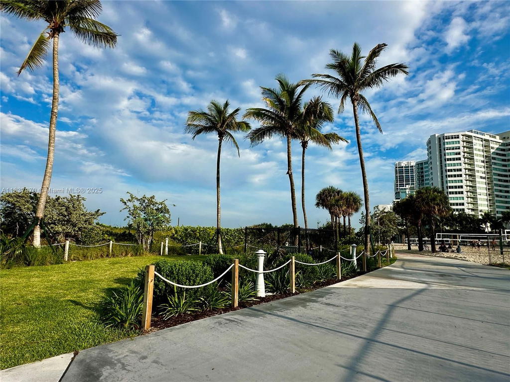 Real estate property located at 7501 Treasure Dr #1P, Miami-dade, Treasures On The Bay Ii C, North Bay Village, FL