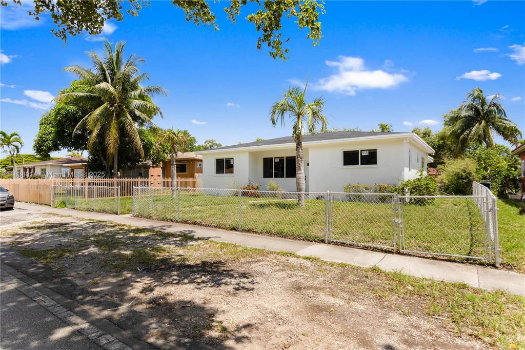 Real estate property located at 775 145th St, Miami-dade, Poincianna Manor Sec 4, North Miami, FL