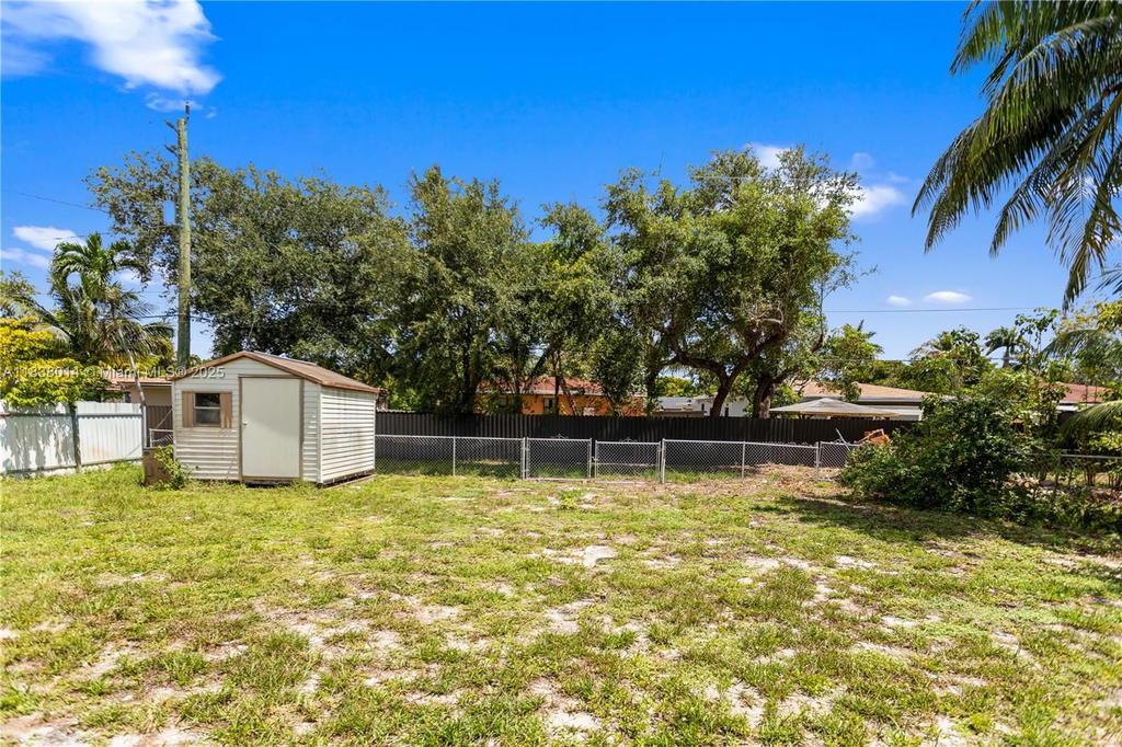 Real estate property located at 775 145th St, Miami-dade, Poincianna Manor Sec 4, North Miami, FL