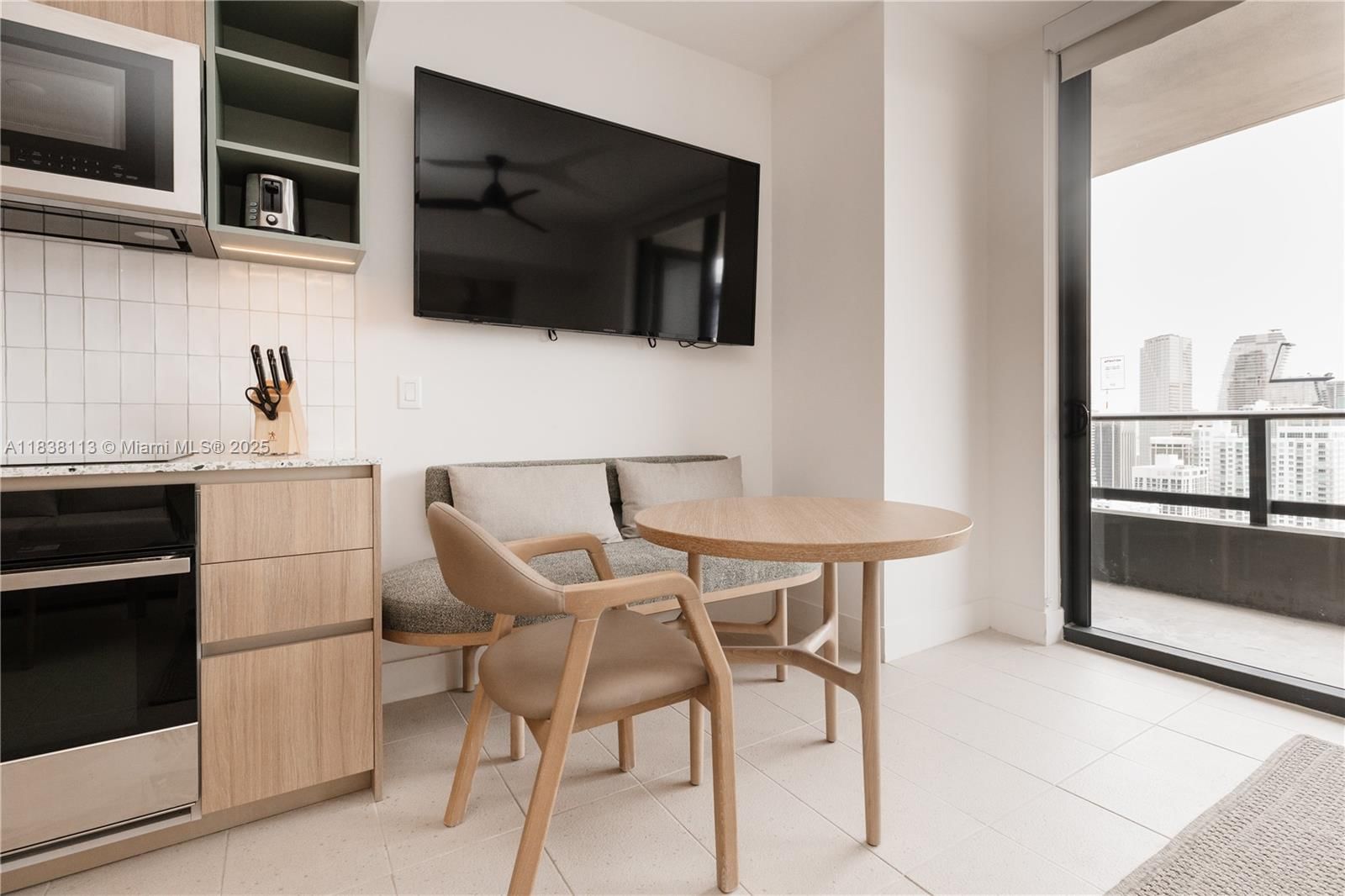 Real estate property located at 601 1st ave #3612, Miami-dade, Gale / Nativo, Miami, FL