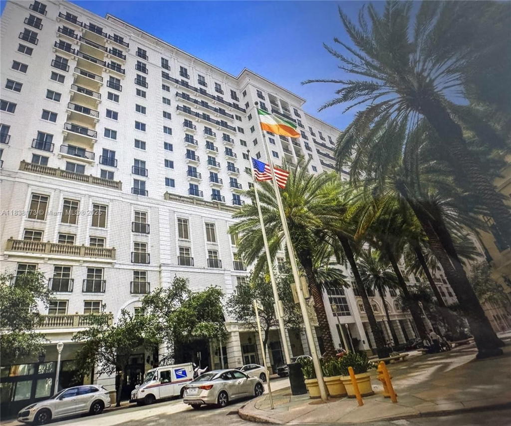 Real estate property located at 10 Aragon Ave #1118, Miami-dade, Ten Aragon Condo, Coral Gables, FL