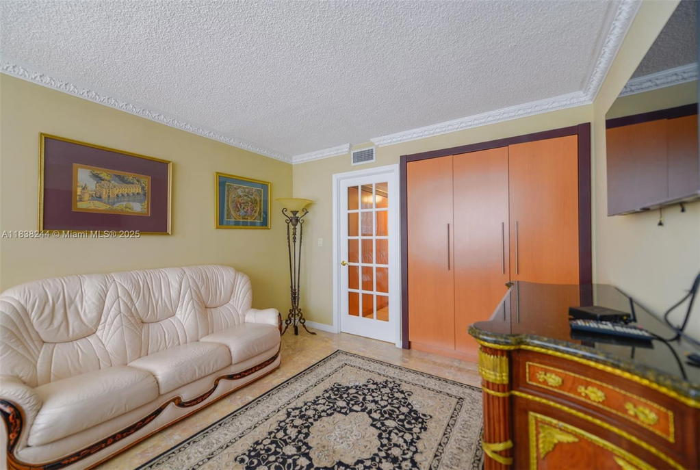 Real estate property located at 2751 Ocean Dr #1707S, Broward, Aquarius Condo, Hollywood, FL