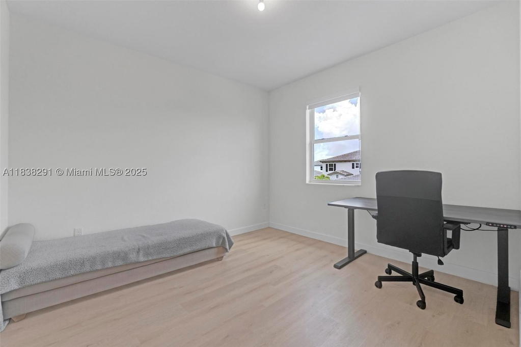 Real estate property located at 14864 163rd Ter, Miami-dade, Kings Grove, Miami, FL