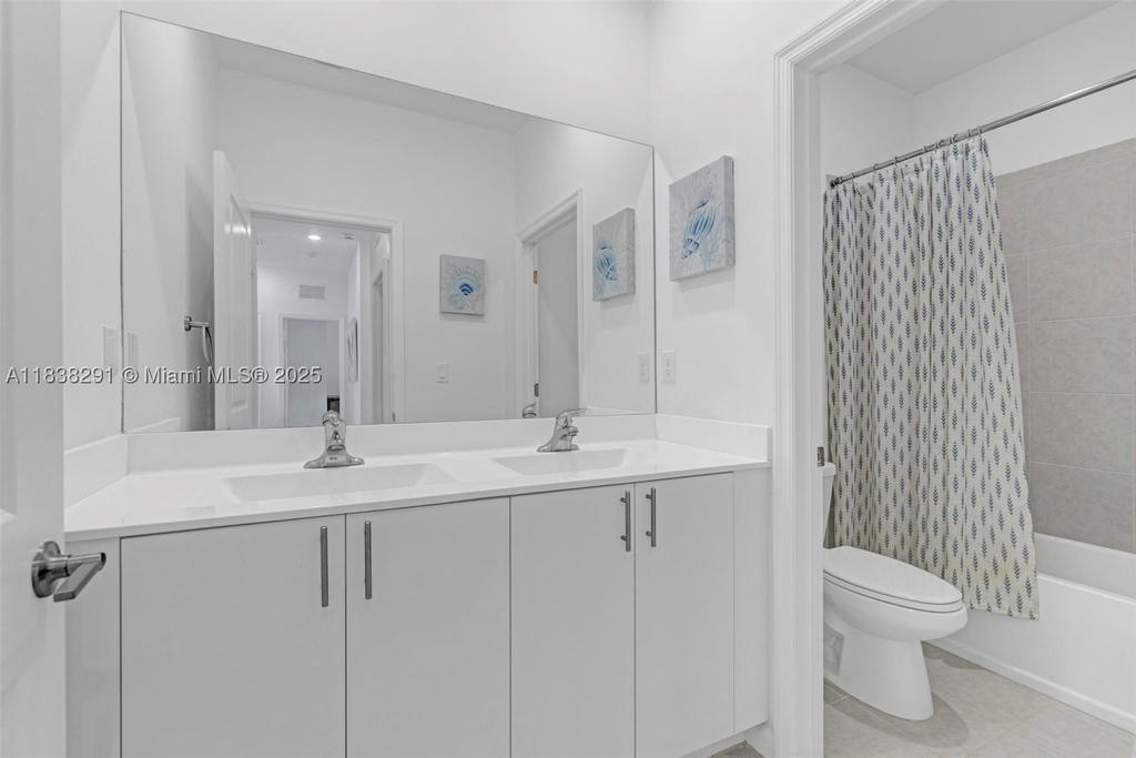 Real estate property located at 14864 163rd Ter, Miami-dade, Kings Grove, Miami, FL