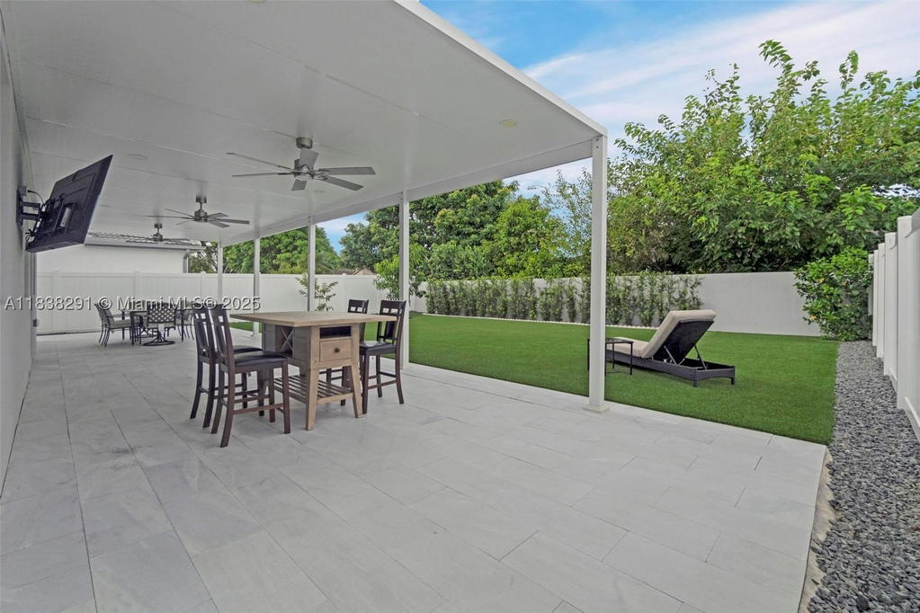 Real estate property located at 14864 163rd Ter, Miami-dade, Kings Grove, Miami, FL