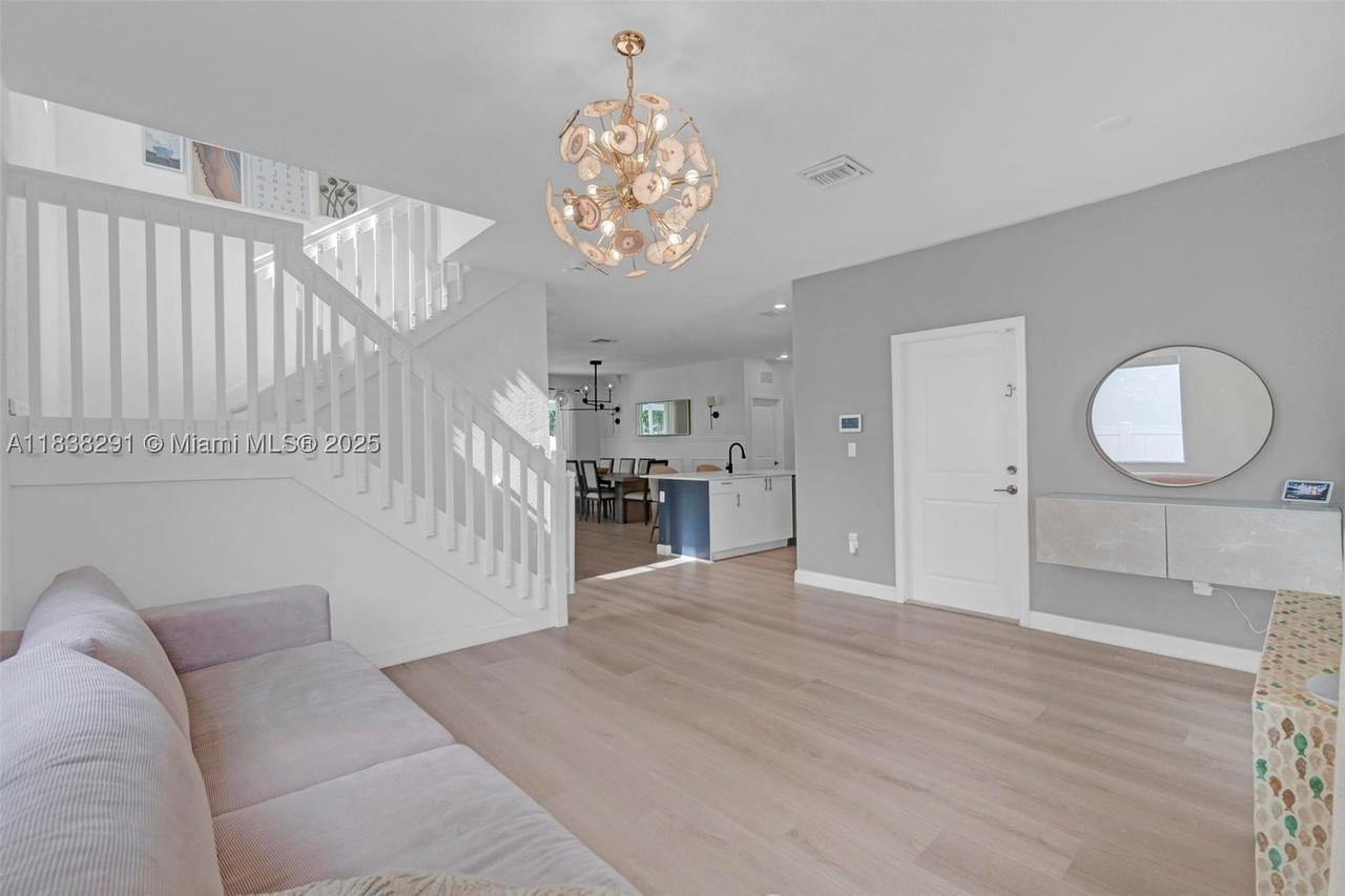 Real estate property located at 14864 163rd Ter, Miami-dade, Kings Grove, Miami, FL