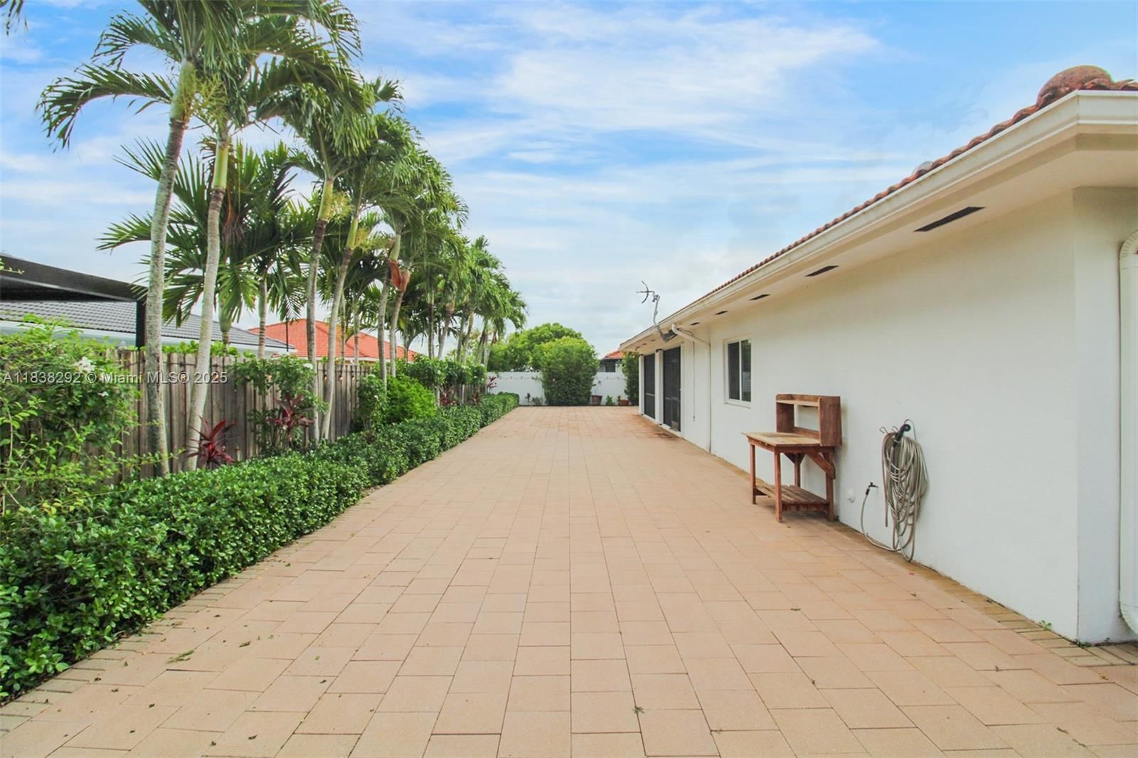 Real estate property located at 15263 162nd St, Miami-dade, Chadustry Estates, Miami, FL