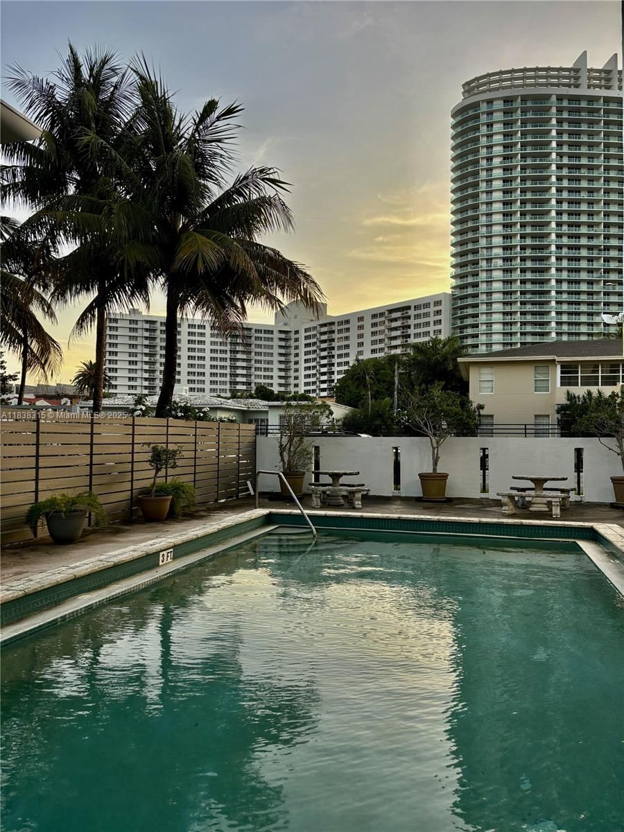 Real estate property located at 1455 West Ave #403, Miami-dade, Bayshore Terrace Condo, Miami Beach, FL