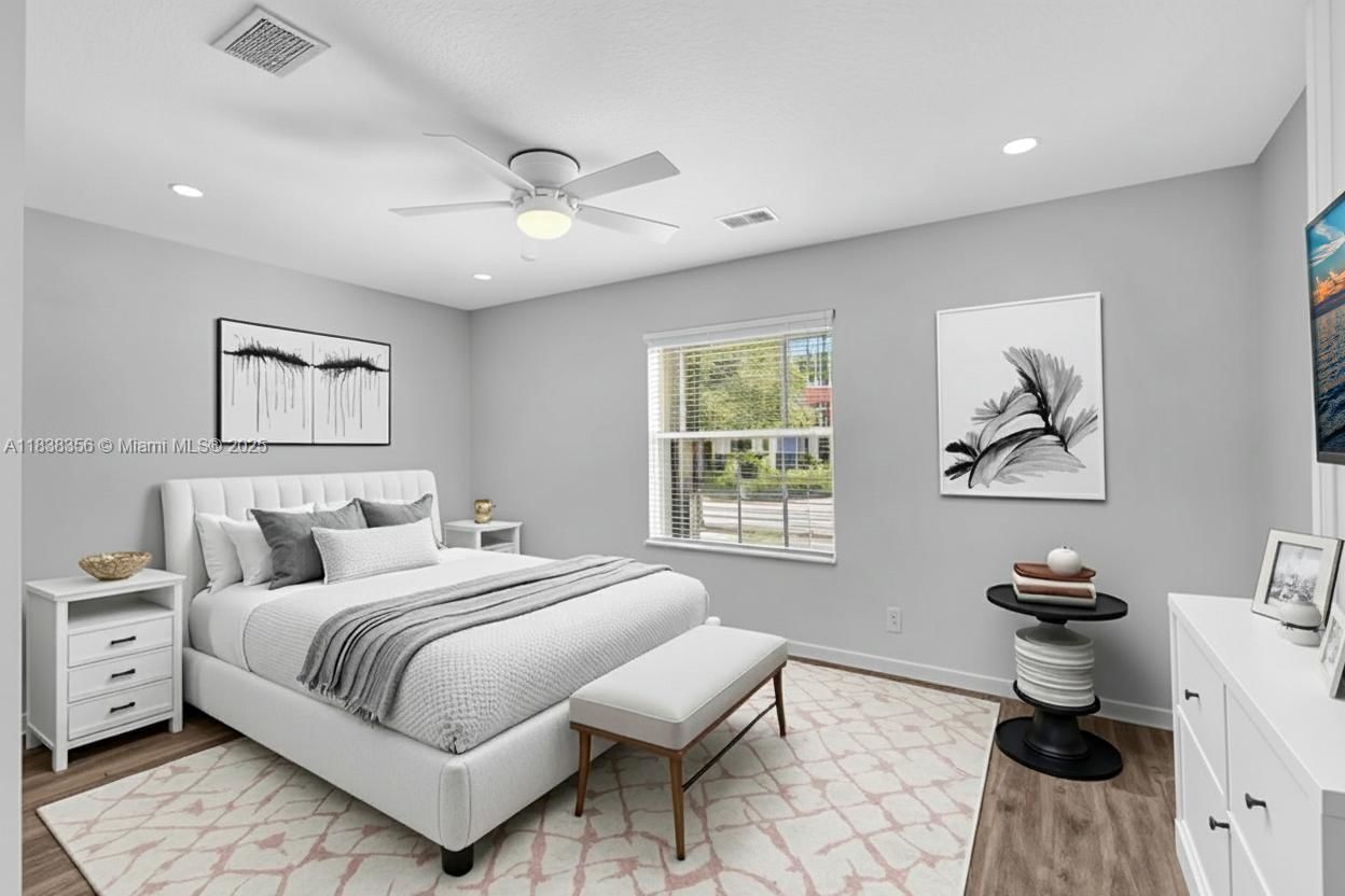 Real estate property located at 794 Lake Blvd, Broward, Sector 4, Weston, FL