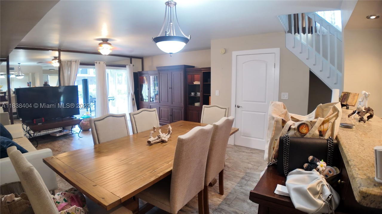 Real estate property located at 9715 23rd Ct, Broward, Royal Townhomes, Pembroke Pines, FL
