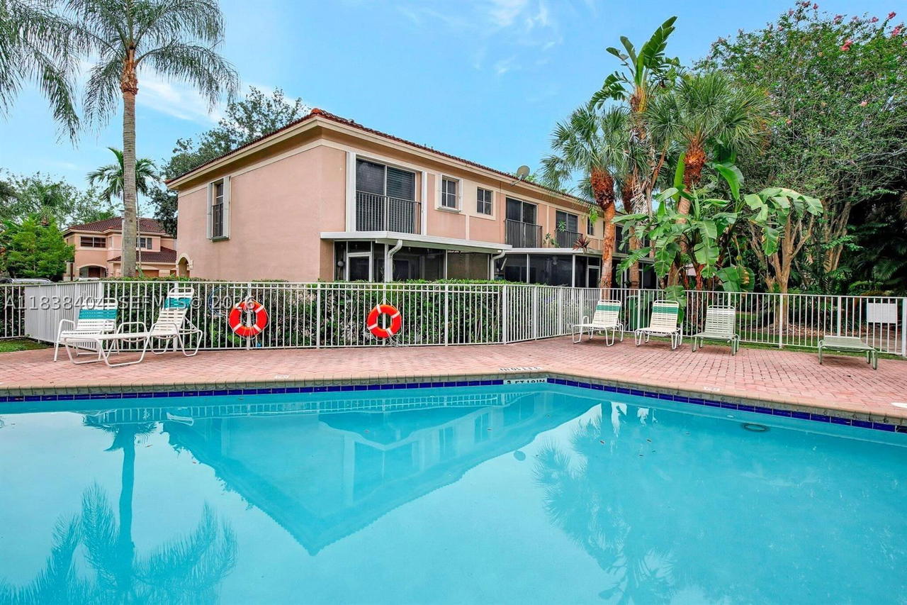 Real estate property located at 9715 23rd Ct, Broward, Royal Townhomes, Pembroke Pines, FL
