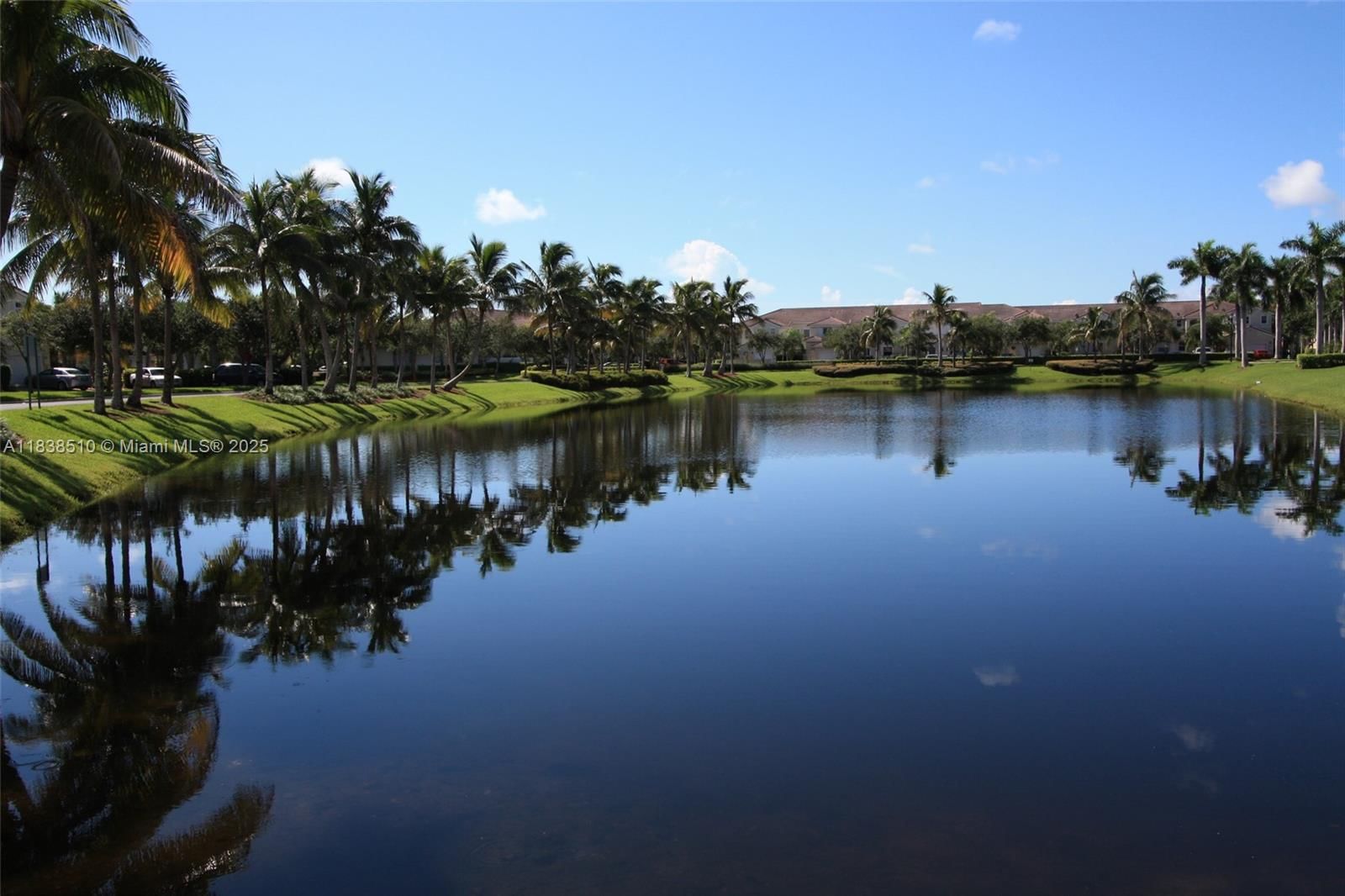 Real estate property located at 1470 Sweetbay Way, Broward, West Lake Village, Hollywood, FL