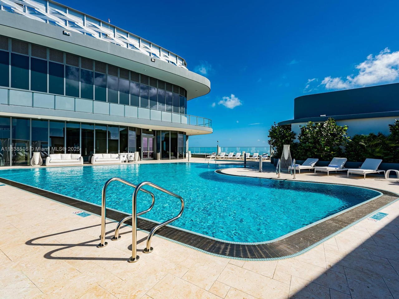 Real estate property located at 1000 Brickell Plz #2805, Miami-dade, Brickell Flatiron Condo, Miami, FL