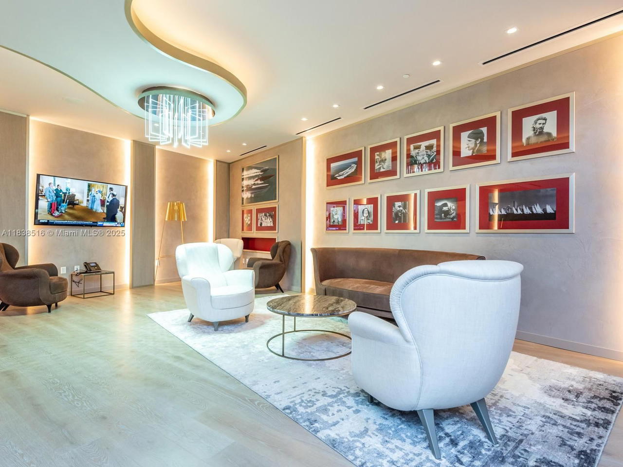 Real estate property located at 1000 Brickell Plz #2805, Miami-dade, Brickell Flatiron Condo, Miami, FL