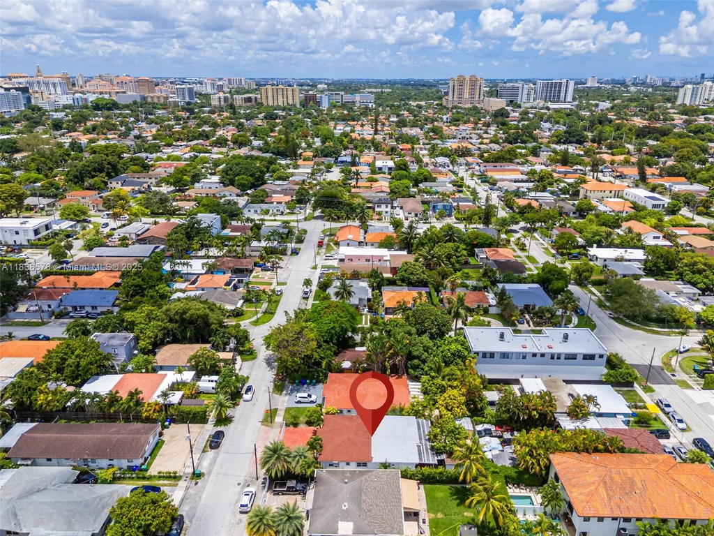 Real estate property located at 2761 33rd Ct, Miami-dade, Silver Bluff Gardens, Miami, FL