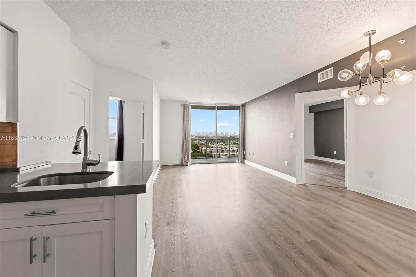 Real estate property located at 5077 7th St PH15, Miami-dade, Blue Lagoon Condo, Miami, FL