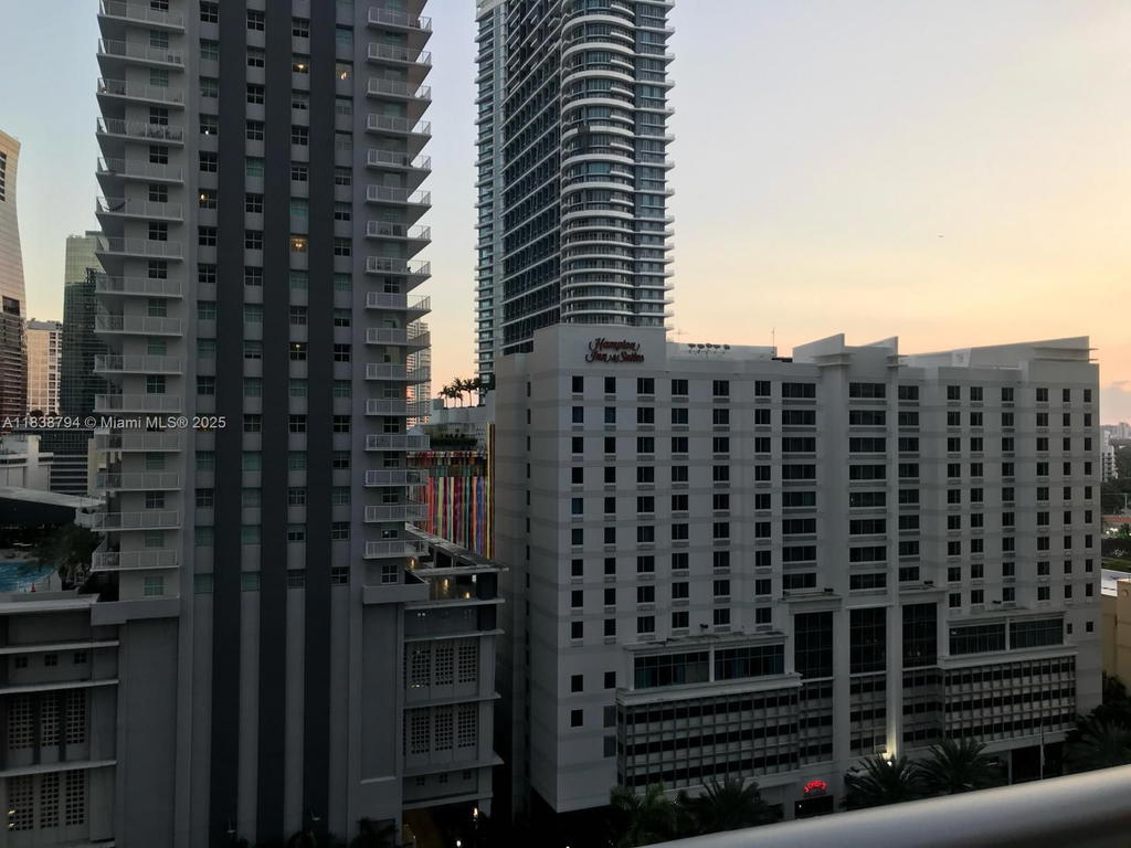 Real estate property located at 1100 Miami Ave #1103, Miami-dade, 1100 Millecento Residence, Miami, FL
