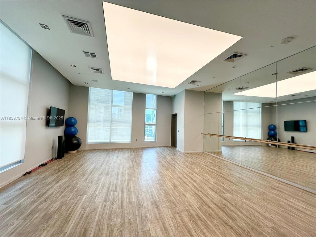 Real estate property located at 1100 Miami Ave #1103, Miami-dade, 1100 Millecento Residence, Miami, FL